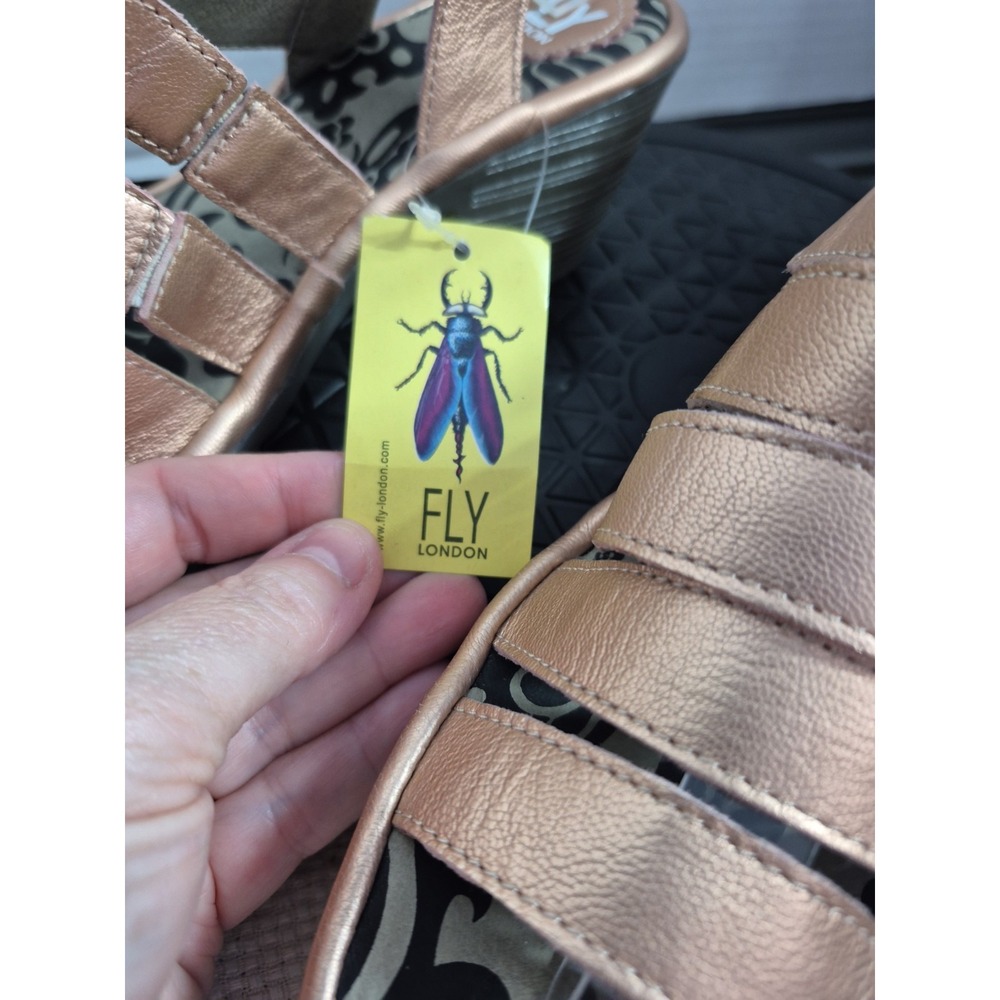 FLY London Leather Multi-Strap Heeled Sandals Woze Blush Gold EU 39 US 8.5 NEW - Picture 9 of 13